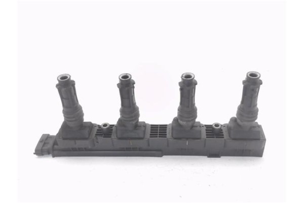Recambio de bobina encendido para opel agila 1.2 básico referencia OEM IAM 0221503015  