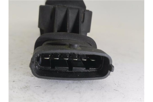 Recambio de bobina encendido para opel agila 1.2 básico referencia OEM IAM 0221503015  