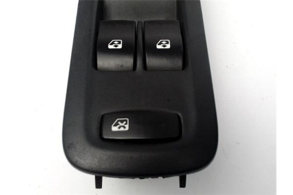Recambio de mando elevalunas para renault scenic ii (jm) 1.5 dci (jm02, jm13) referencia OEM IAM 156018070  