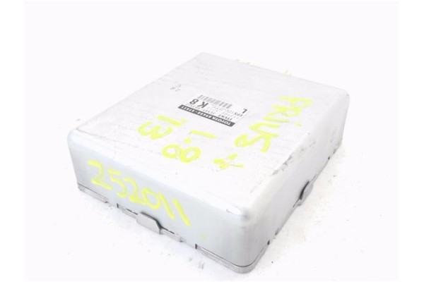 Recambio de centralita para toyota prius + (zvw40) 1.8 advance referencia OEM IAM 8965047411 1129004222 