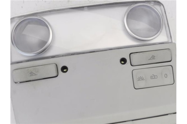 Recambio de luz delantero central techo para seat ateca (khp) 1.5 style referencia OEM IAM 575947105K  