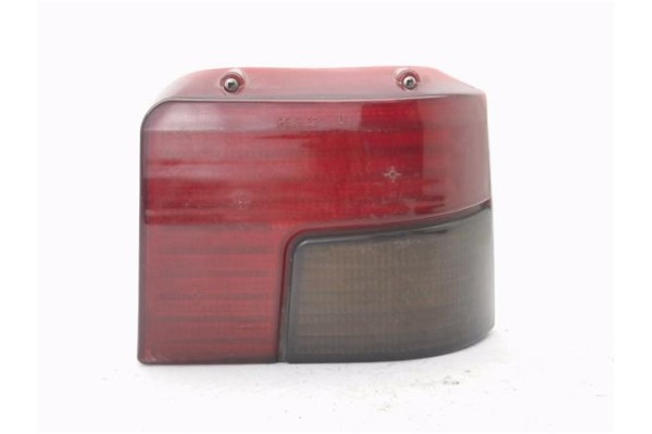Recambio de piloto trasero derecho para peugeot 205 ii (20a/c) 1.8 diesel referencia OEM IAM 635182  