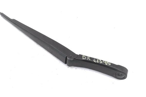 Recambio de brazo limpiaparabrisas delantero derecho para seat ateca (khp) 1.5 style referencia OEM IAM 576955410B  