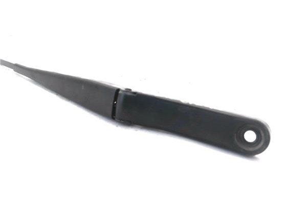 Recambio de brazo limpiaparabrisas delantero derecho para seat ateca (khp) 1.5 style referencia OEM IAM 576955410B  