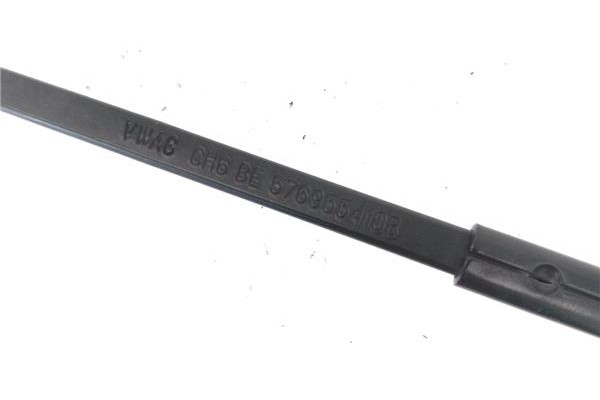 Recambio de brazo limpiaparabrisas delantero derecho para seat ateca (khp) 1.5 style referencia OEM IAM 576955410B  