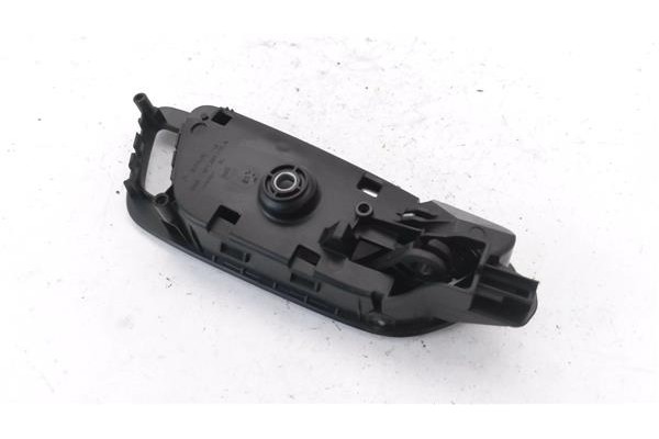 Recambio de manilla int. puerta delantero izquierda para seat ateca (khp) 1.5 style referencia OEM IAM 5F1837113A  