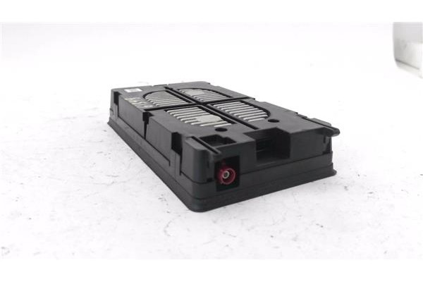 Recambio de módulo electrónico para seat ateca (khp) 1.5 style referencia OEM IAM 81A035502  