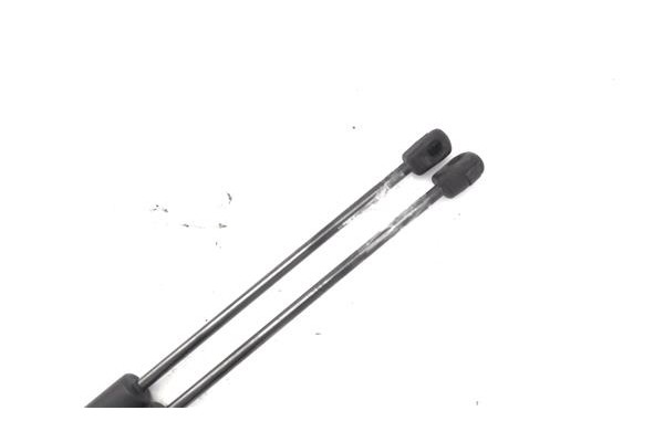 Recambio de amortiguador porton para seat ateca (khp) 1.5 style referencia OEM IAM 575827550C 7215860580N 