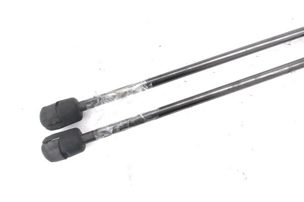 Recambio de amortiguador porton para seat ateca (khp) 1.5 style referencia OEM IAM 575827550C 7215860580N 