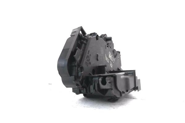 Recambio de cierre electromagnetico delantero izquierdo para seat ateca (khp) 1.5 style referencia OEM IAM 45810180 B5C5TB837015