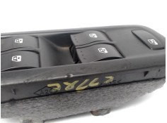 Recambio de mando elevalunas para renault scenic ii (jm) 1.5 dci (jm02, jm13) referencia OEM IAM 156018070  
