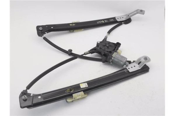 Recambio de mecanismo elevalunas delantero izquierdo para seat ateca (khp) 1.5 style referencia OEM IAM 5Q0959801C  