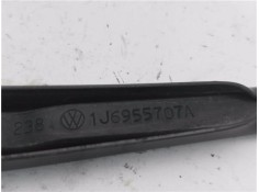 Recambio de brazo limpiaparabrisas trasero para volkswagen golf iv berlina (1j1) 1.6 referencia OEM IAM 1J6955707A  