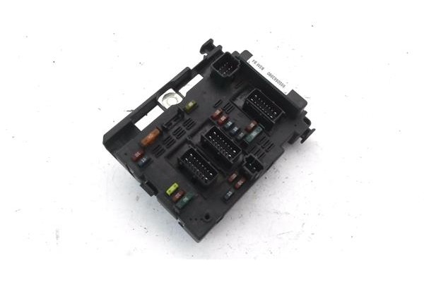 Recambio de caja fusibles/rele para citroen xsara berlina 2.0 16v referencia OEM IAM 9650663980  