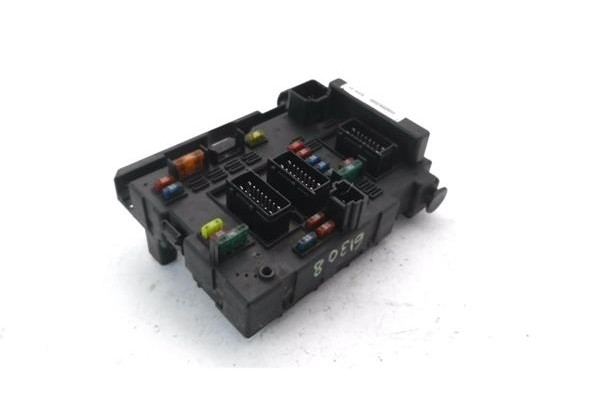 Recambio de caja fusibles/rele para citroen xsara berlina 2.0 16v referencia OEM IAM 9650663980  