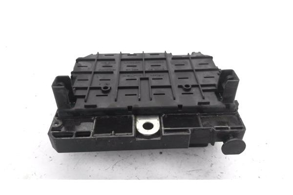 Recambio de caja fusibles/rele para citroen xsara berlina 2.0 16v referencia OEM IAM 9650663980  