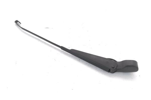 Recambio de brazo limpiaparabrisas trasero para nissan almera tino (v10m) 2.2 di referencia OEM IAM 28780BU000360  