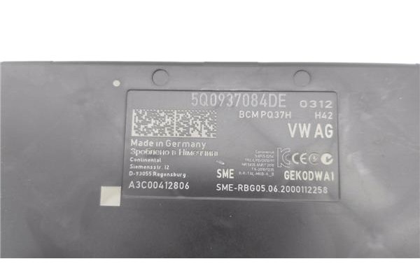Recambio de módulo electrónico para seat ateca (khp) 1.5 style referencia OEM IAM 5Q0937084DE A3C00412806 