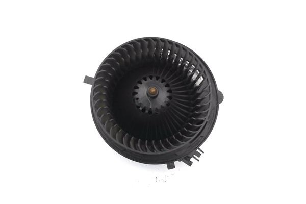 Recambio de motor calefaccion para seat ateca (khp) 1.5 style referencia OEM IAM 5WB819015 CZ0160601370 