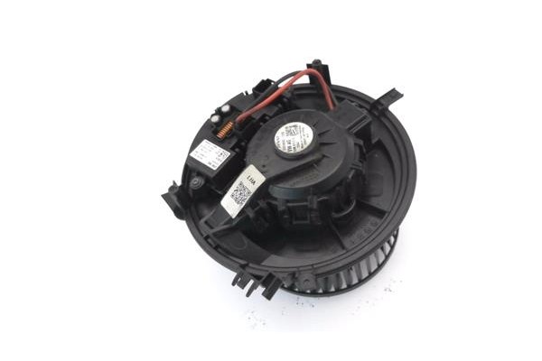 Recambio de motor calefaccion para seat ateca (khp) 1.5 style referencia OEM IAM 5WB819015 CZ0160601370 