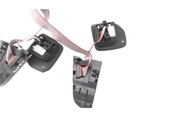 Recambio de mando multifuncion para seat ateca (khp) 1.5 style referencia OEM IAM 5P0919719 4H0951523E 