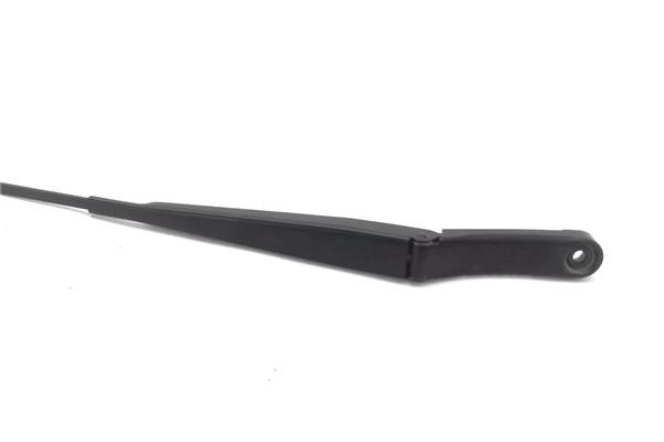 Recambio de brazo limpiaparabrisas delantero derecho para seat ateca (khp) 1.5 style referencia OEM IAM 576955410B  