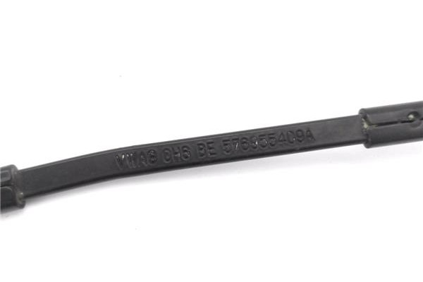 Recambio de brazo limpiaparabrisas delantero izquierdo para seat ateca (khp) 1.5 style referencia OEM IAM 576955409A  