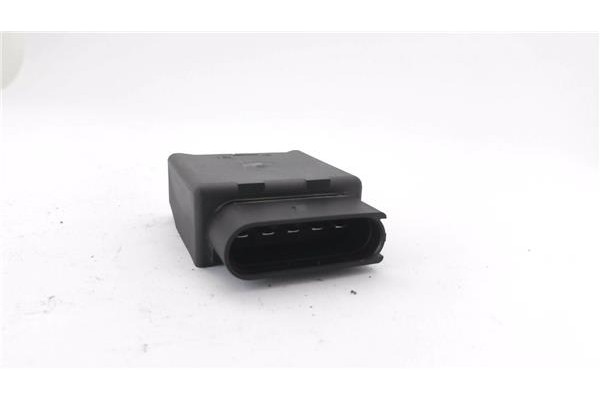 Recambio de centralita para seat ateca (khp) 1.5 style referencia OEM IAM 5Q0906093A  