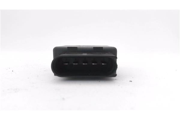 Recambio de centralita para seat ateca (khp) 1.5 style referencia OEM IAM 5Q0906093A  
