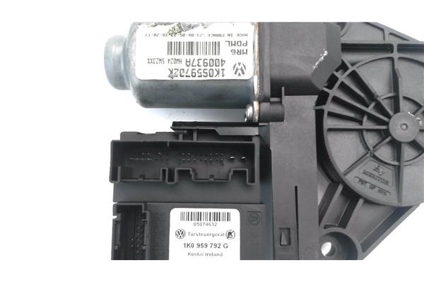 Recambio de motor elevalunas delantero derecho para volkswagen golf v (1k1) 1.9 tdi referencia OEM IAM 1K0959702K 1K0959792G 