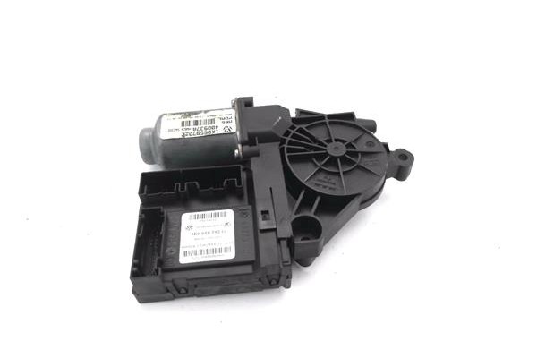 Recambio de motor elevalunas delantero derecho para volkswagen golf v (1k1) 1.9 tdi referencia OEM IAM 1K0959702K 1K0959792G 