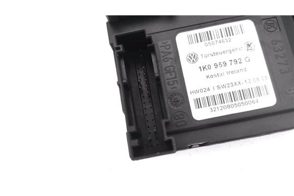 Recambio de motor elevalunas delantero derecho para volkswagen golf v (1k1) 1.9 tdi referencia OEM IAM 1K0959702K 1K0959792G 