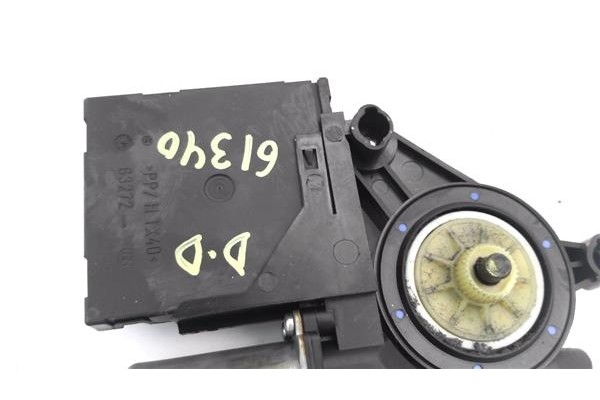 Recambio de motor elevalunas delantero derecho para volkswagen golf v (1k1) 1.9 tdi referencia OEM IAM 1K0959702K 1K0959792G 