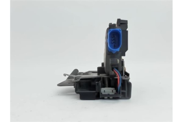 Recambio de cierre electromagnetico delantero derecho para audi a3 (8p1) 2.0 fsi ambiente referencia OEM IAM 4E1837016  