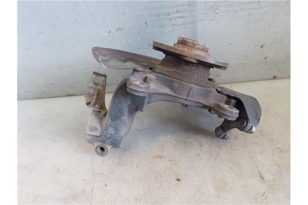 Recambio de mangueta delantero izquierda para seat ateca (khp) 1.5 style referencia OEM IAM 6Q0255  