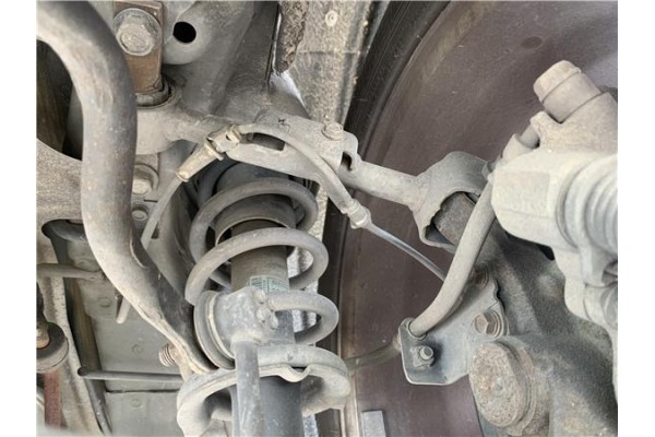 Recambio de brazo superior derecho suspension trasero para honda civic berlina 3 (ep) 1.6i sport referencia OEM IAM 52390S5A981 