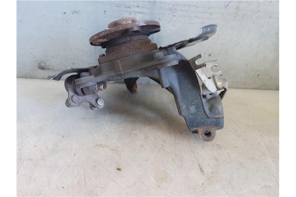 Recambio de mangueta delantero derecha para seat ateca (khp) 1.5 style referencia OEM IAM 6Q0256  