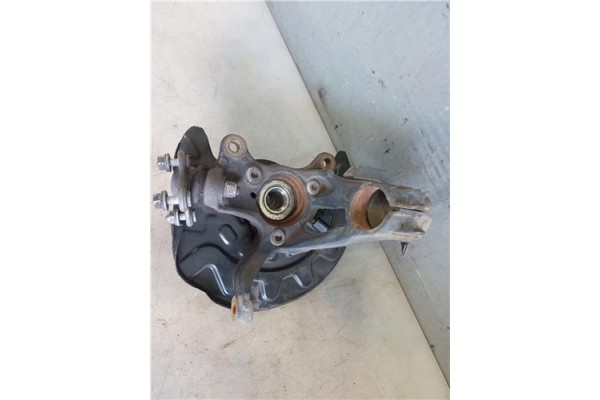 Recambio de mangueta delantero derecha para seat ateca (khp) 1.5 style referencia OEM IAM 6Q0256  