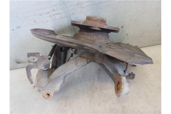 Recambio de mangueta delantero derecha para seat ateca (khp) 1.5 style referencia OEM IAM 6Q0256  