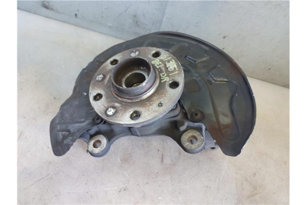 Recambio de mangueta delantero derecha para seat ateca (khp) 1.5 style referencia OEM IAM 5Q0256  