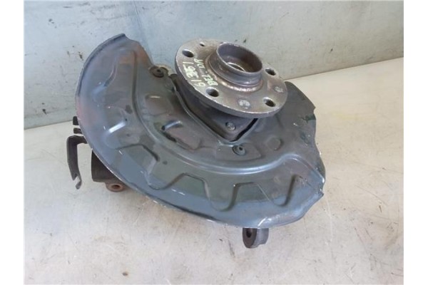 Recambio de mangueta delantero derecha para seat ateca (khp) 1.5 style referencia OEM IAM 5Q0256  