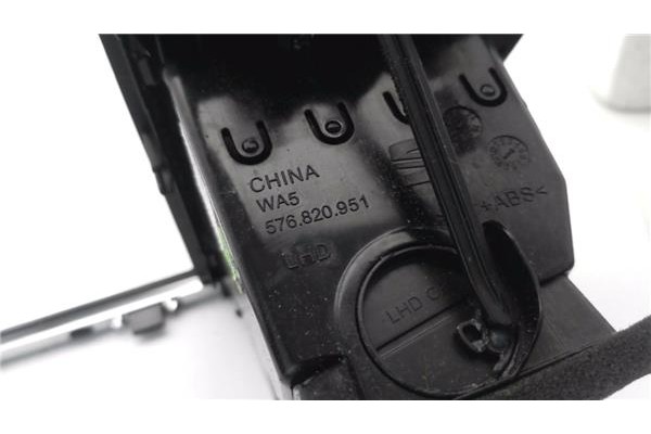Recambio de módulo electrónico para seat ateca (khp) 1.5 style referencia OEM IAM 5Q0937084DE  
