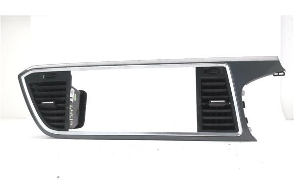 Recambio de rejilla entrada de aire para seat ateca (khp) 1.5 style referencia OEM IAM 576820951XTK 50230052 