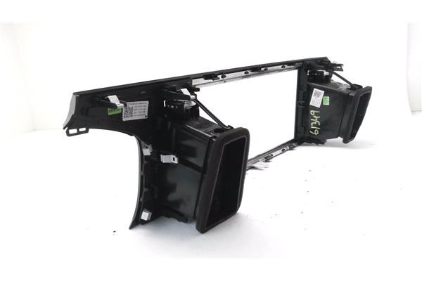 Recambio de rejilla entrada de aire para seat ateca (khp) 1.5 style referencia OEM IAM 576820951XTK 50230052 
