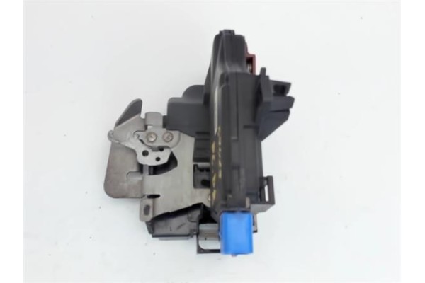 Recambio de cierre electromagnetico delantero derecho para audi a3 (8p1) 2.0 fsi ambiente referencia OEM IAM 4E1837016  