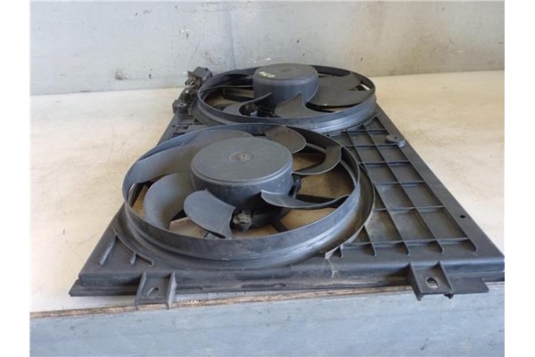 Recambio de electroventilador para volkswagen golf v (1k1) 1.9 tdi referencia OEM IAM 1K0121207T 1355D300195 