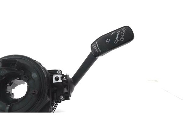 Recambio de mando intermitencia para seat ateca (khp) 1.5 style referencia OEM IAM 5Q1953521J 5Q1953569A 