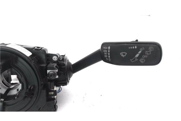 Recambio de mando intermitencia para seat ateca (khp) 1.5 style referencia OEM IAM 5Q1953507FL 1,05E+09 