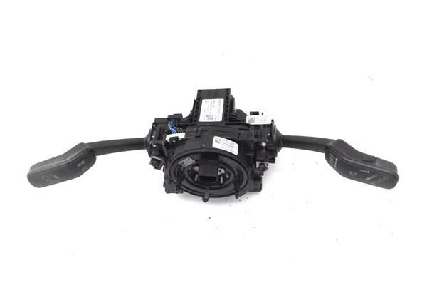 Recambio de mando intermitencia para seat ateca (khp) 1.5 style referencia OEM IAM 5Q1953507FL 1,05E+09 