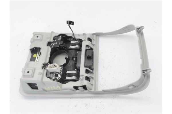 Recambio de luz delantero central techo para seat ateca (khp) 1.5 style referencia OEM IAM 5E0867489R  